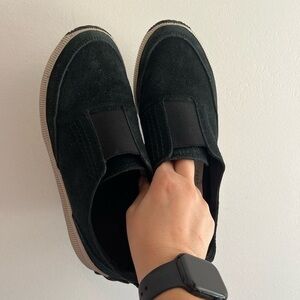 Sorel out and about pull on sneakers